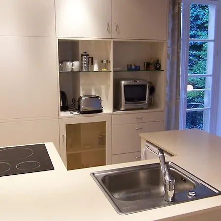 Halldis - Marais Haut Apartment *